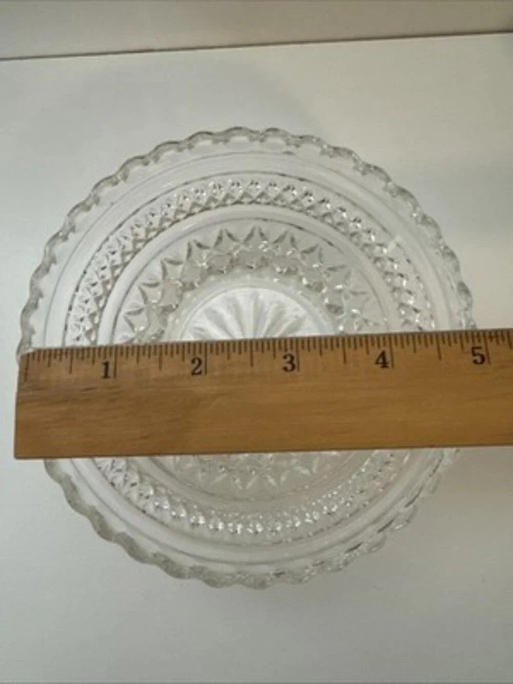 Anchor Hocking Wexford pattern berry bowls 5 1/4